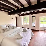 Holiday home Du Rochelu 4 Etoiles 5000 M2 Of Garden, Near To Mont Saint Michel & Granville Island Bourguenolles