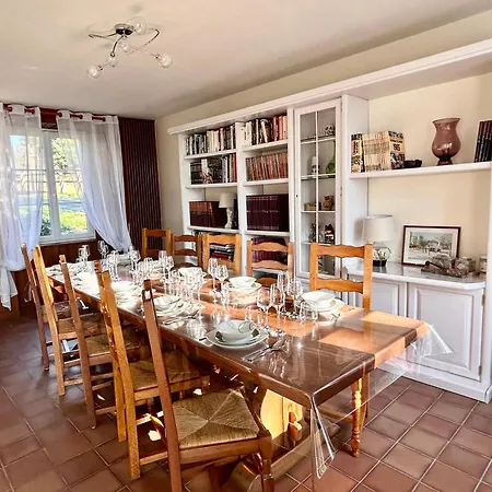 Du Rochelu 4 Etoiles 5000 M2 Of Garden, Near To Mont Saint Michel & Granville Island * Bourguenolles