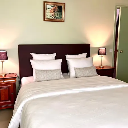 Casa vacanze Du Rochelu 4 étoiles 5000 M2 Of Garden, Near To Mont Saint Michel&granville Island Bourguenolles