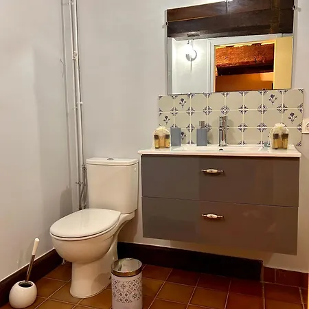 Du Rochelu 4 Etoiles 5000 M2 Of Garden, Near To Mont Saint Michel & Granville Island Bourguenolles