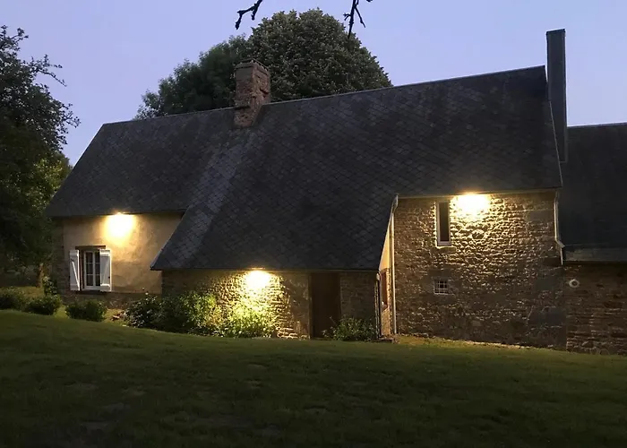 Casa vacanze Du Rochelu 4 étoiles 5000 M2 Of Garden, Near To Mont Saint Michel&granville Island *