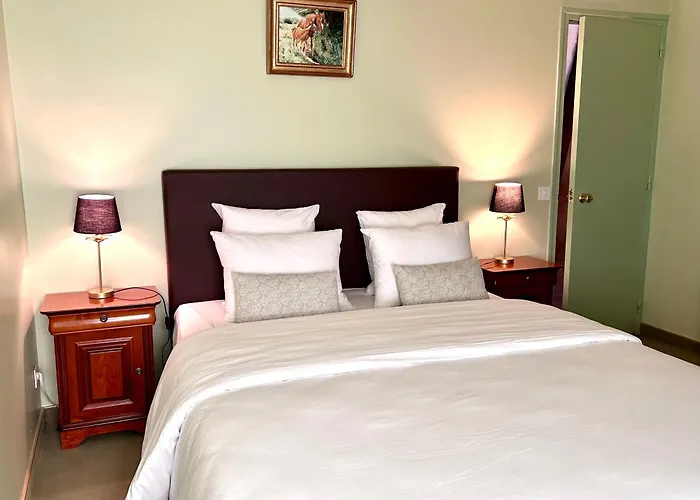 Casa vacanze Du Rochelu 4 étoiles 5000 M2 Of Garden, Near To Mont Saint Michel&granville Island Bourguenolles