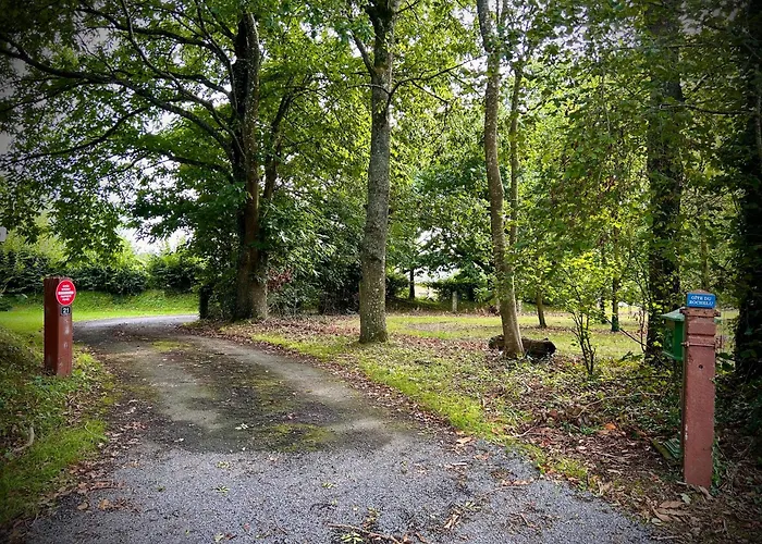 Casa vacanze Du Rochelu 4 étoiles 5000 M2 Of Garden, Near To Mont Saint Michel&granville Island *