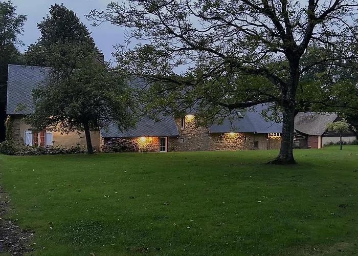 Casa vacanze Du Rochelu 4 étoiles 5000 M2 Of Garden, Near To Mont Saint Michel&granville Island Bourguenolles