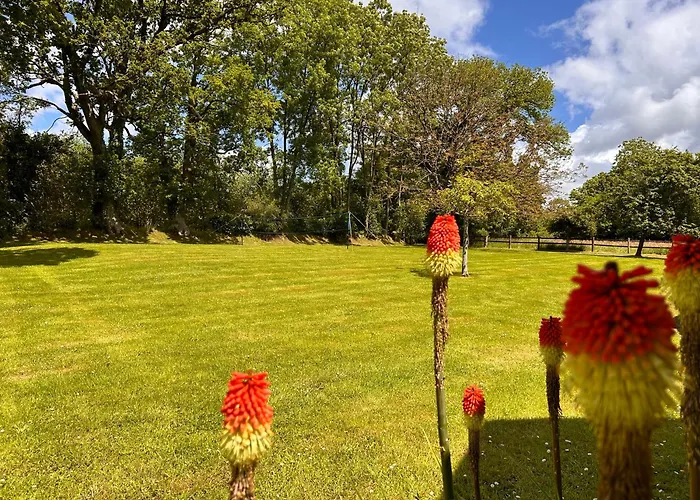 Casa vacanze Du Rochelu 4 étoiles 5000 M2 Of Garden, Near To Mont Saint Michel&granville Island *