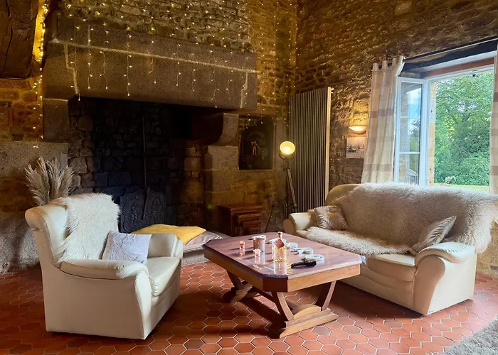 Casa vacanze Du Rochelu 4 étoiles 5000 M2 Of Garden, Near To Mont Saint Michel&granville Island Bourguenolles